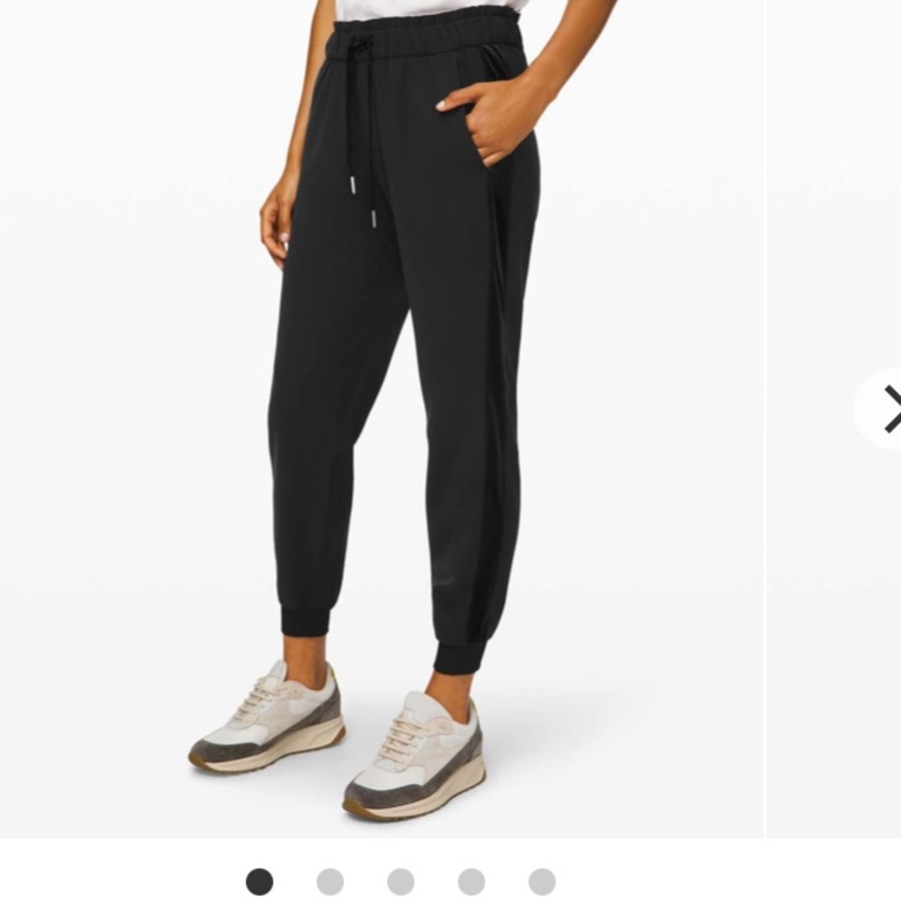 Lululemon On the Fly Jogger * Velvet Trim  Sz:8